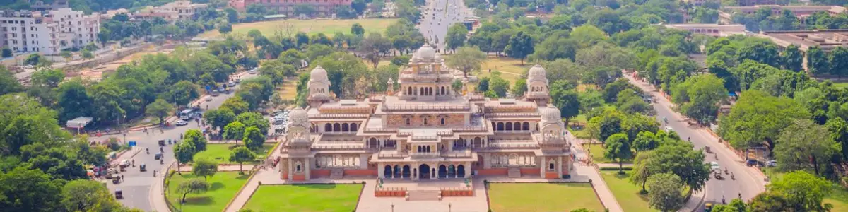 Famous Food to Try in Jaipur Tour