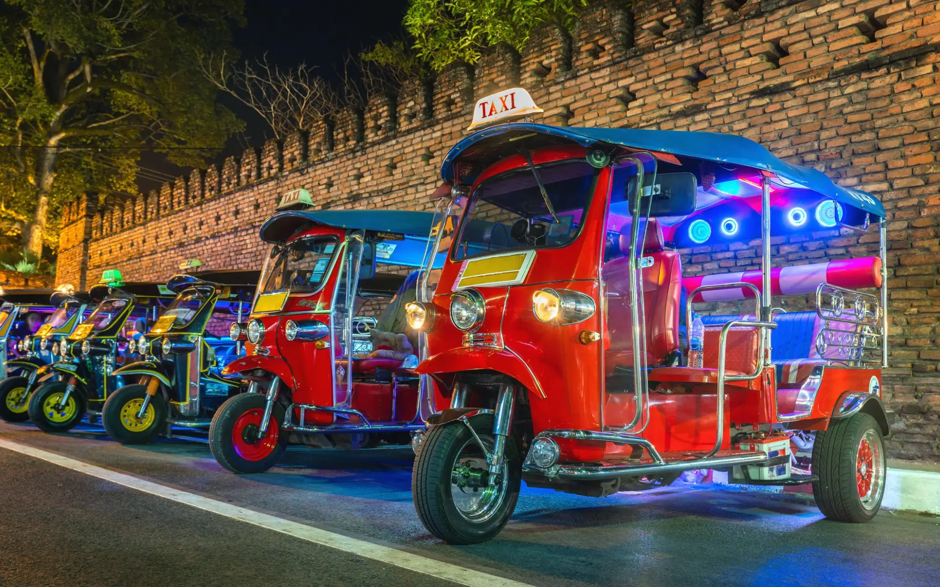 Jaipur One Day Private Tuk Tuk Tour